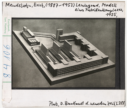 preview Erich Mendelsohn: Leningrad, Modell eines Fabrikkomplexes 